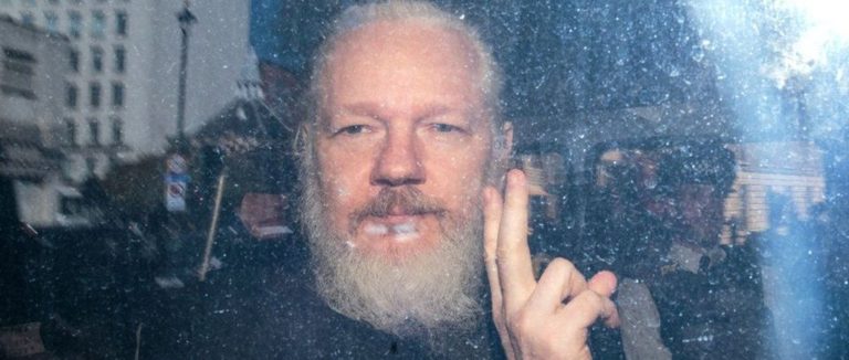 No to the extradition of Julian Assange