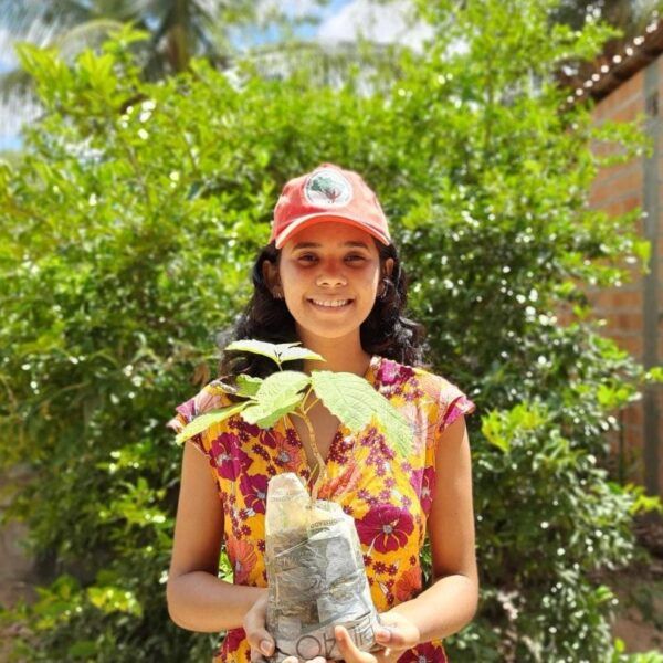 Note from Brazil: The Historical Role and Knowledge of Peasant Women in Promoting Agroecology