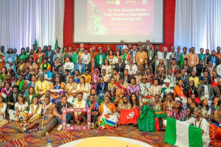 African Youth Participate in Formation Sessions in South Africa, Ethiopia, and Mauritius