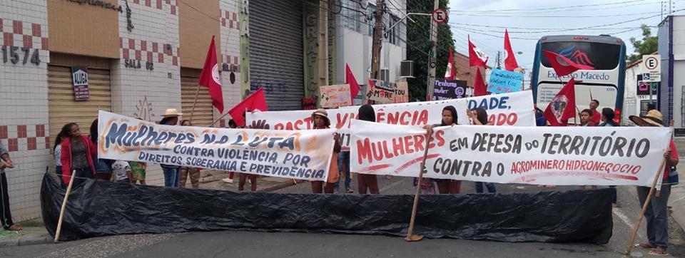 Brasil: Mujeres en lucha contra la violencia: ¡Por derechos, soberanía y seguridad social!