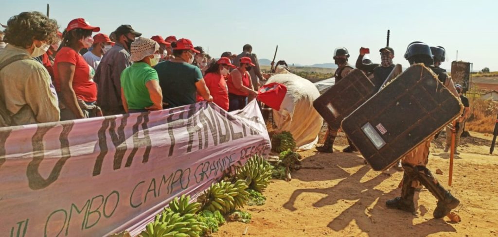 Cloc -Vía Campesina Sudamérica: Solidaridad frente a desalojo de Campo Grande en Brasil