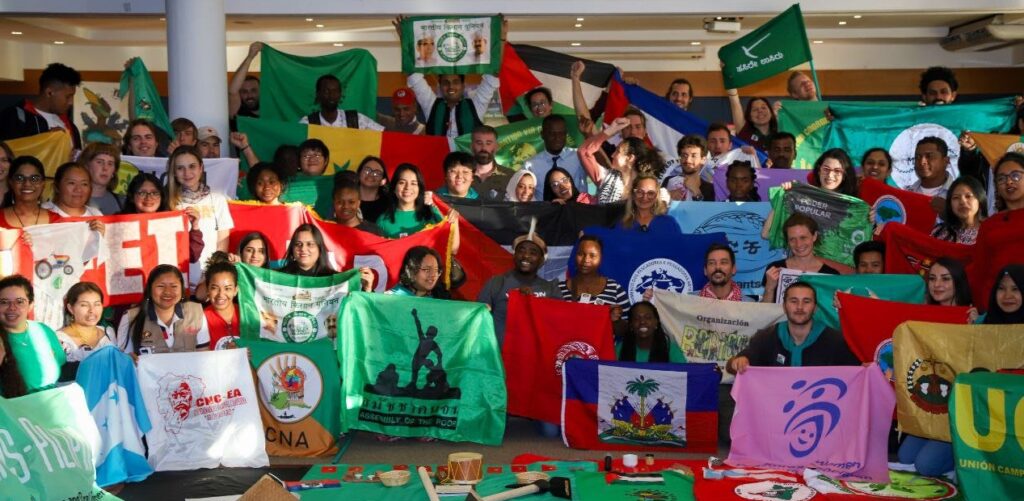 #8ConfLVC – Asamblea de jóvenes campesinos debate acceso a la tierra y oportunidades para generaciones futuras