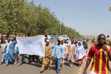 Mali, accaparement des terres : le mécontentement gronde. Des milliers de manisfestants à Bamako