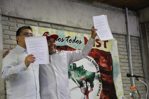 Le Venezuela signe avec le Mouvement des Sans Terre du Brésil un important accord