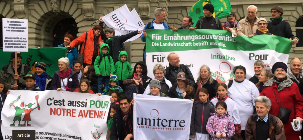 Suisse : Retour sur le travail d’Uniterre pour inscrire la souveraineté alimentaire dans la Constitution suisse