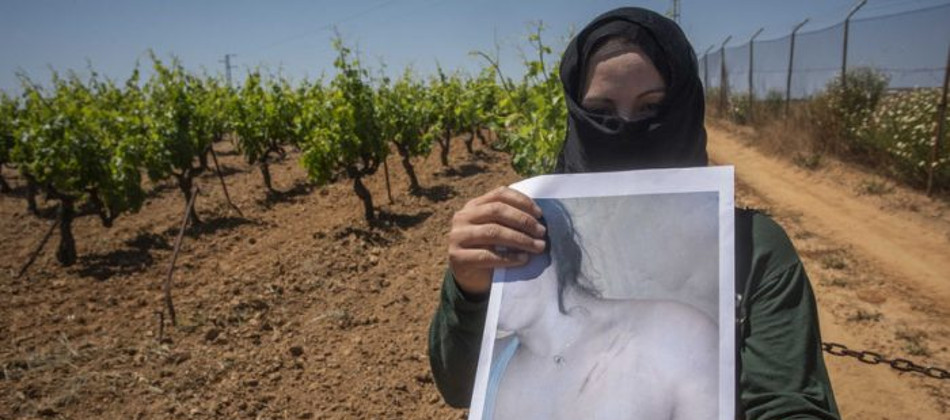 Espagne : des saisonnières agricoles marocaines subissent des agressions sexuelles par leurs employeurs