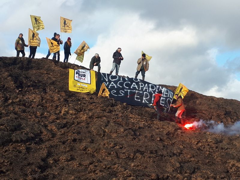 France, Méthanisation : action dans la Sarthe contre l’accaparement de terres