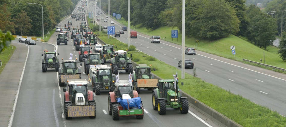 Invitation à la presse : Action des agriculteurs à la frontière belgo-allemande Stop CETA & Co. Pour une politique commerciale mondiale équitable
