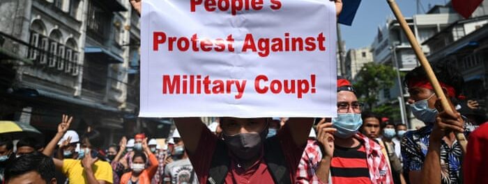 Junte Militaire, quittez la politique Birmane !