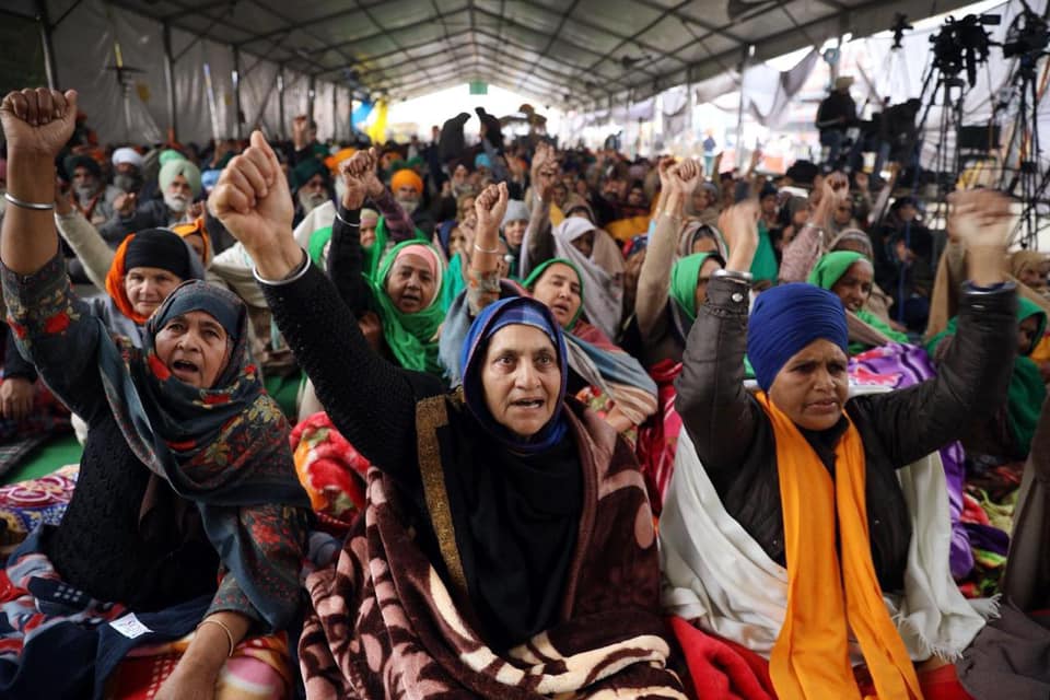 Inde : « Les mains qui tiennent la charrue ne céderont jamais » : 200 jours de protestation des agriculteur⋅rice⋅s