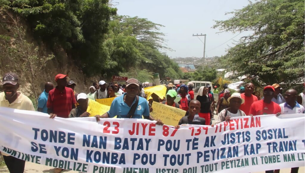 Haïti : 36 ans après le massacre, la lutte paysanne continue
